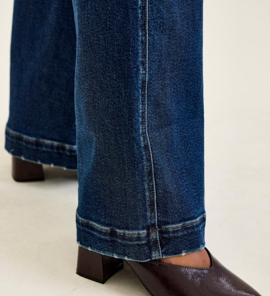 Judy Blue HW Lux Retro Wide Leg Patch Tab Jeans – Plus