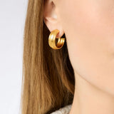 Julie Vos Cobblestone Hoop - Gold Medium