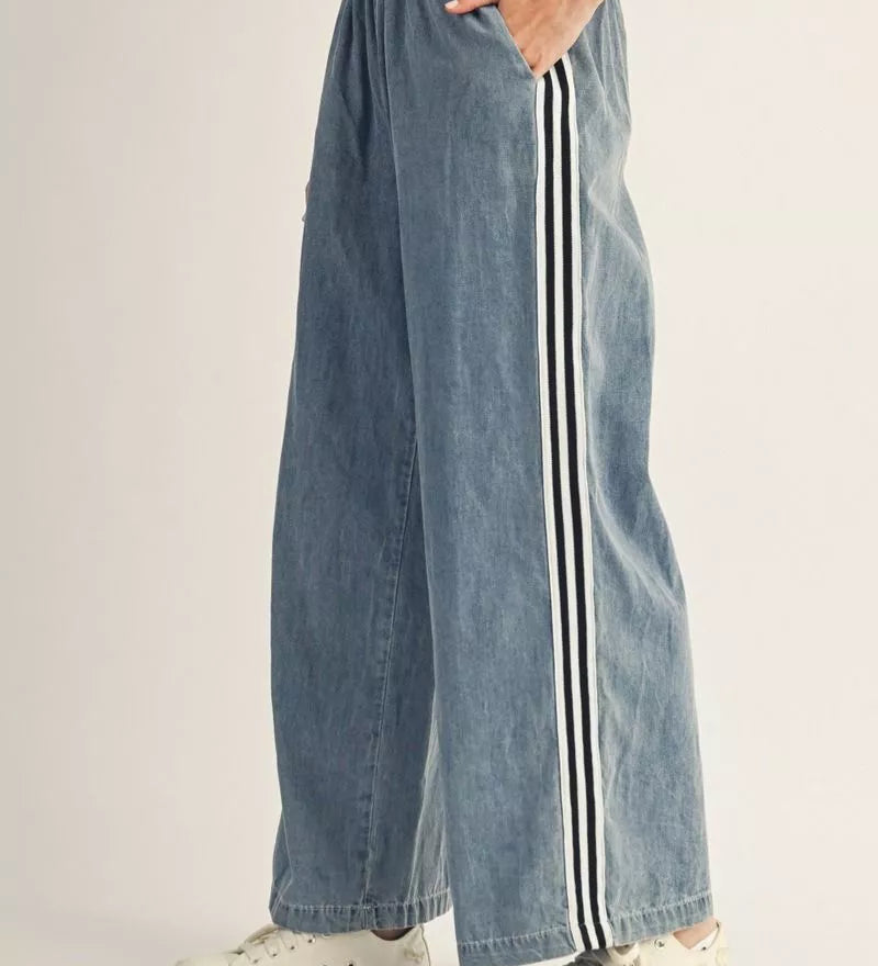 Denim Bottom BW Stripe