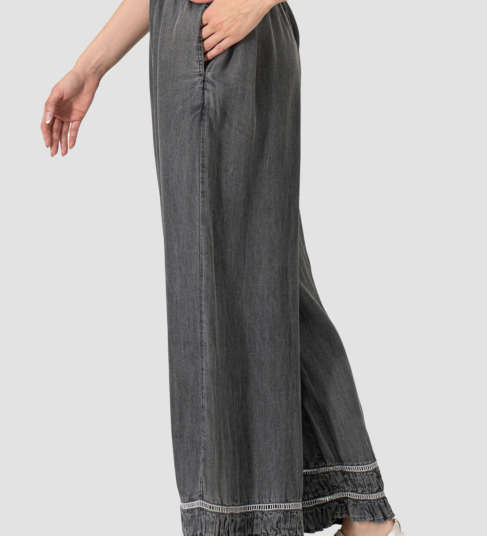 Ruffle Bottom Pant
