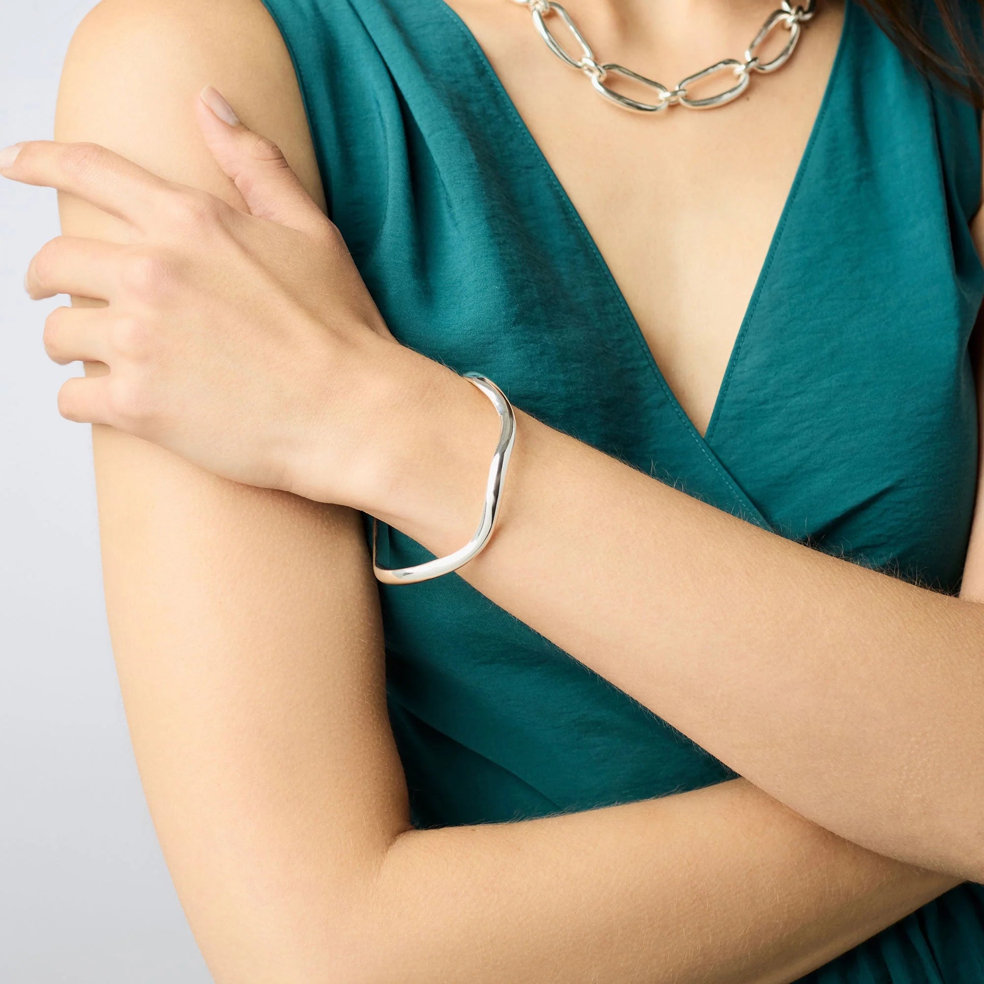 Julie Vos Wave Bangle - Silver