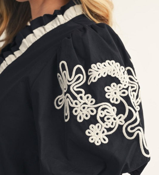 Artisan Embroidered Puff Sleeve Blouse